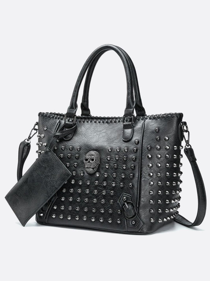 Bolso tote de piel negro con tachuelas